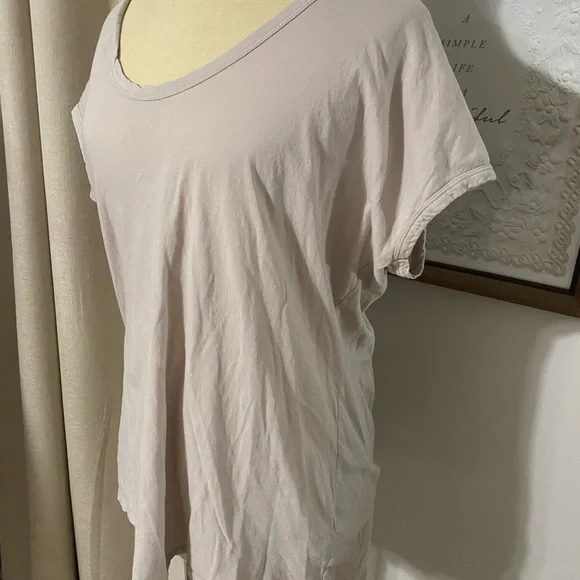Barefoot Dreams Malibu Collection Scoop Neck Tunic Soft Cream Short Sleeve Tee - Picture 4 of 7